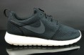 /products/nike-roshe-run-pretos/